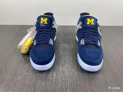 Reps TBK Michigan 3938 Retro 4 Soft Jordan AJ4- 1014